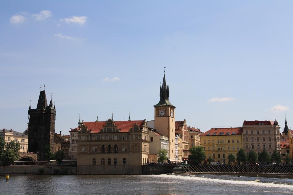 תצפית על בפראג מנהר