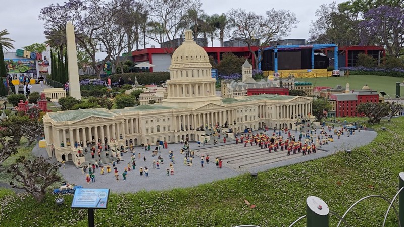 لِيجولاند كاليفورنيا