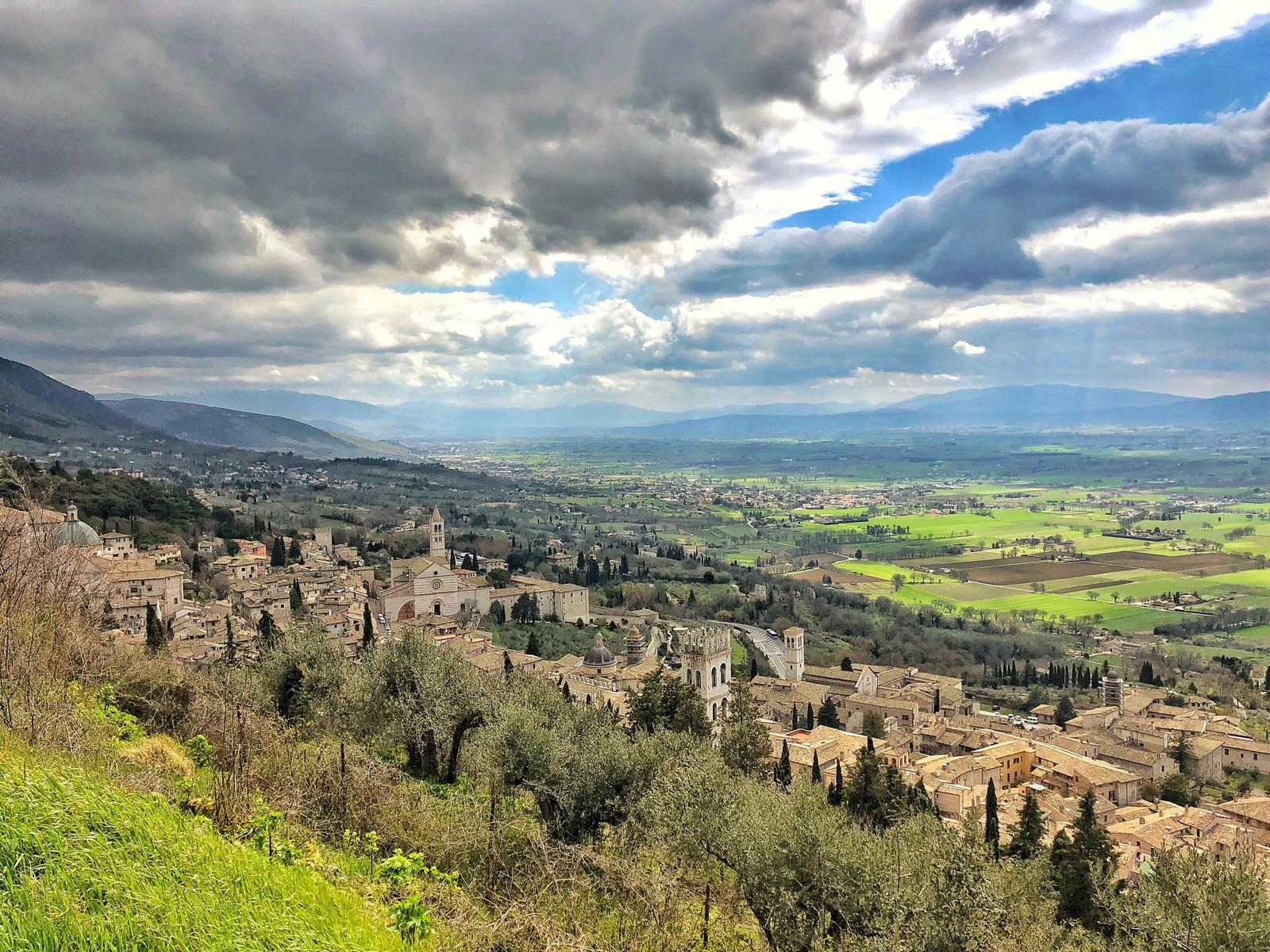 إيطاليا في أبريل