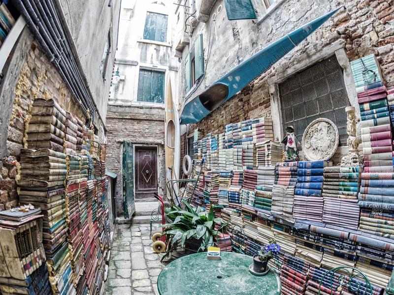 Libreria Acqua Alta