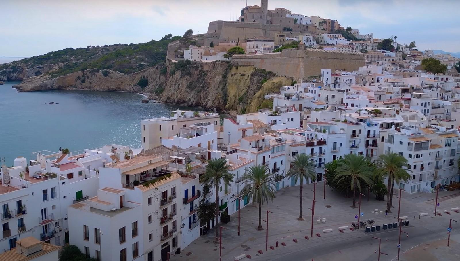 شهر العسل في إسبانيا