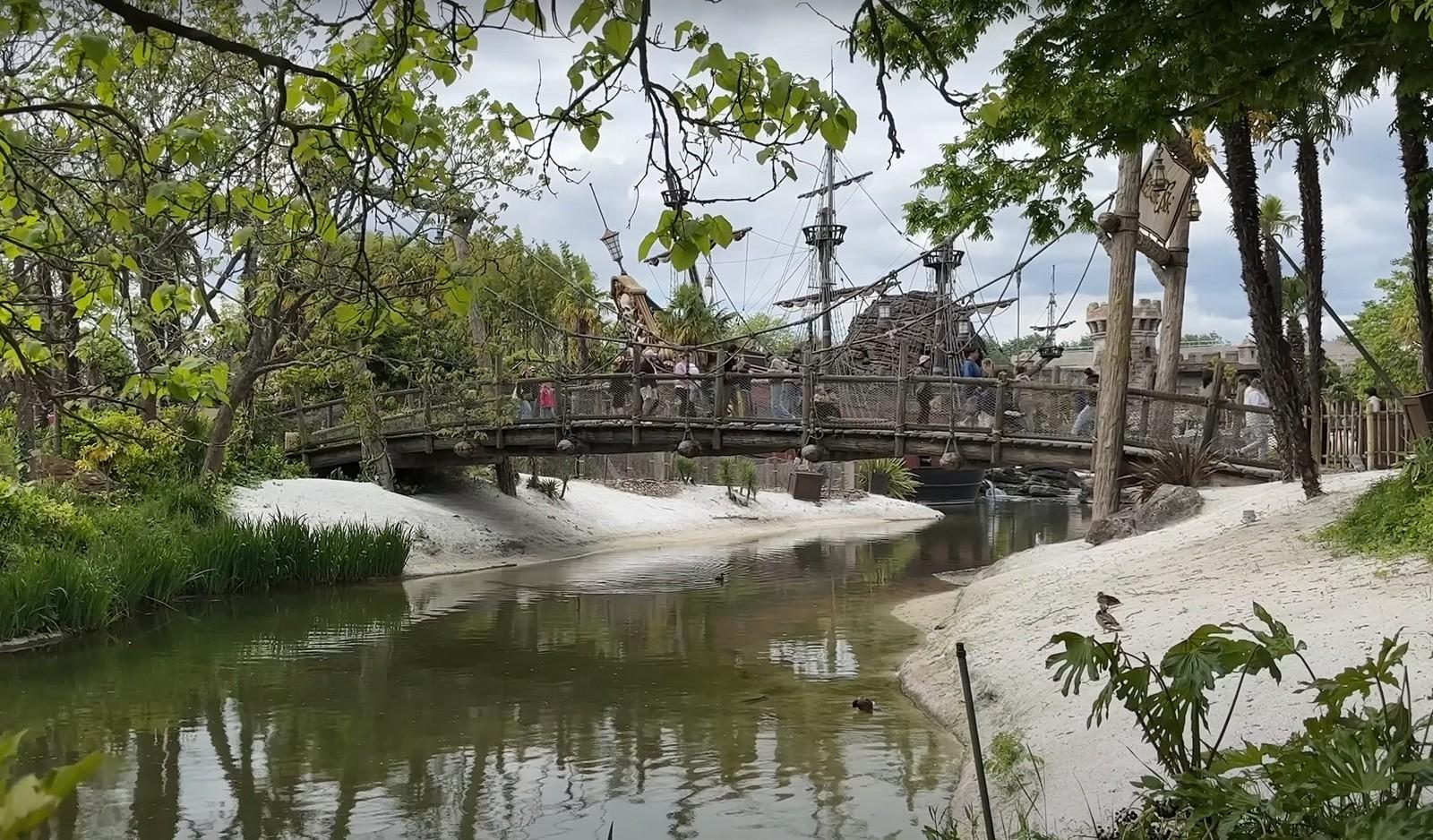 ديزني لاند في فرنسا، باريس