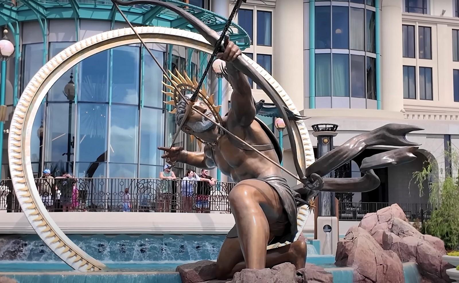 يونيفرسال إيبيك يونيفرس