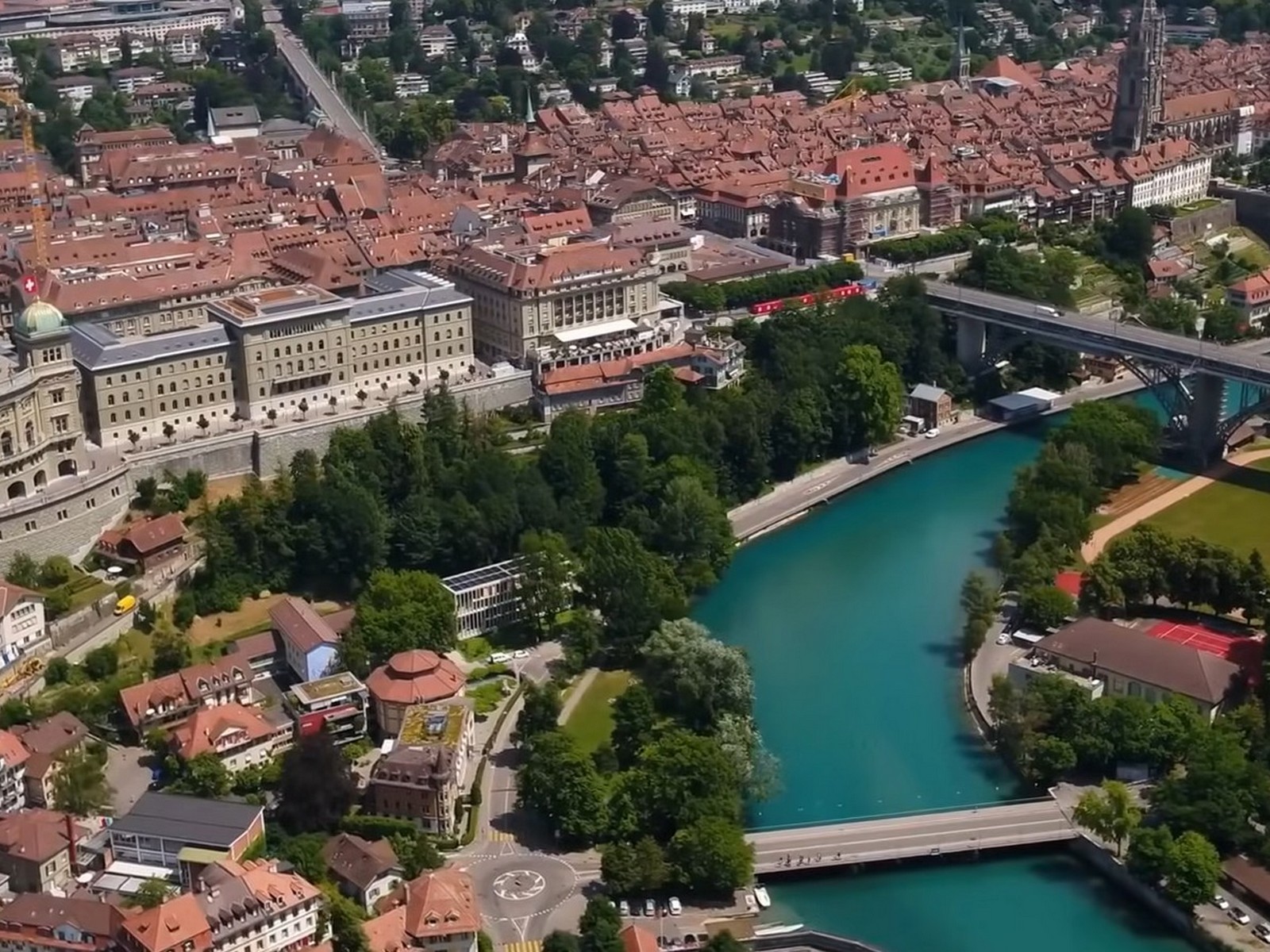 Are euros accepted in Switzerland?