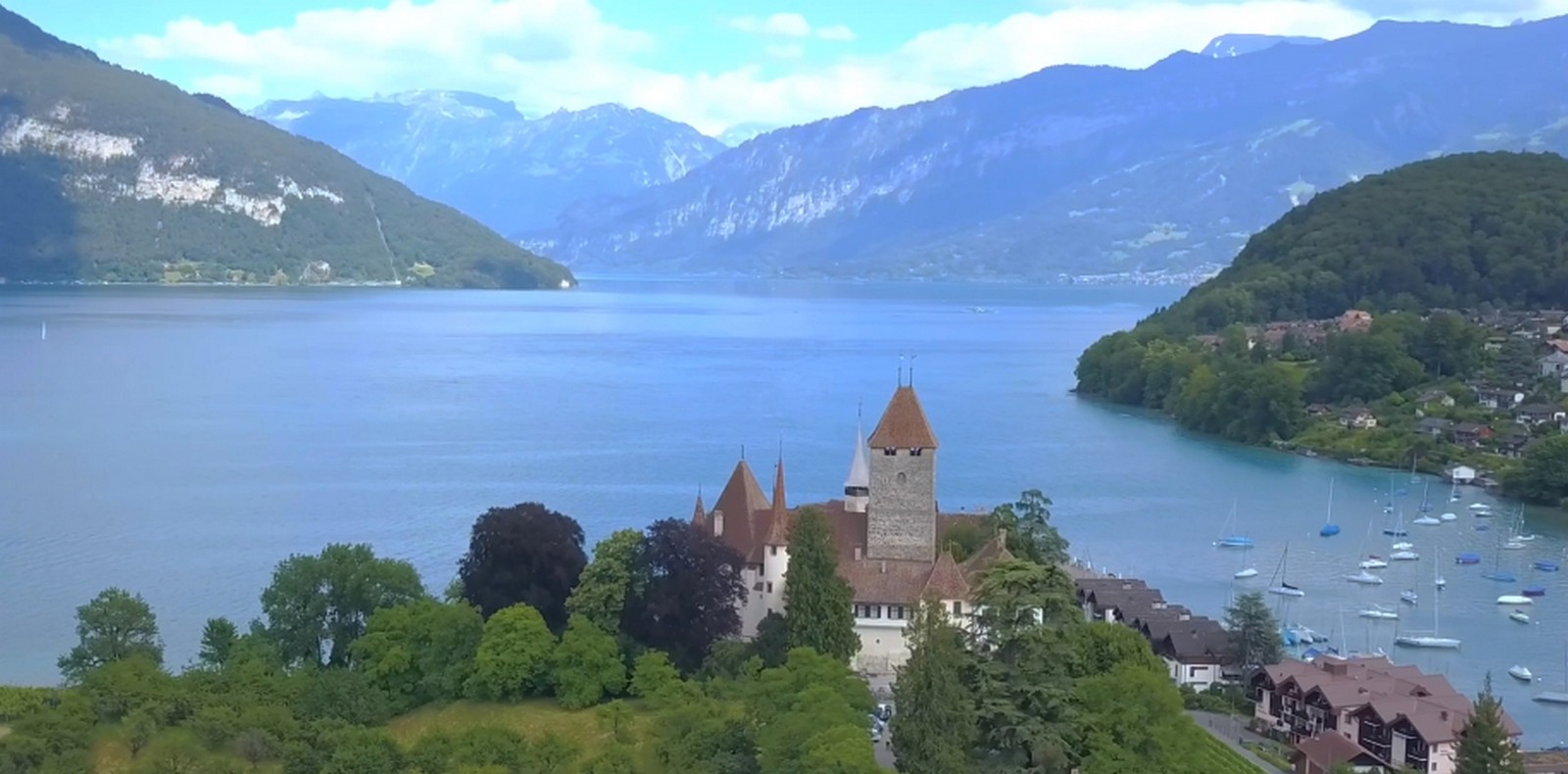 برنامج رحلة إلى سويسرا لمدة 14 يومًا