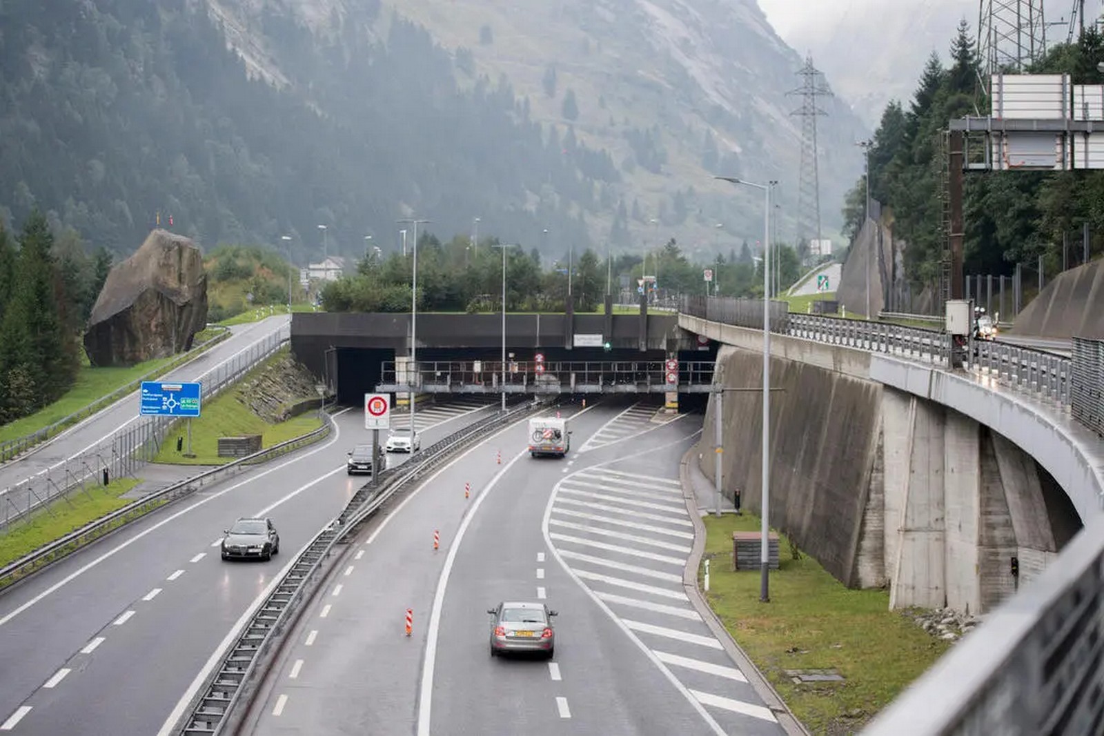 قواعد القيادة في سويسرا