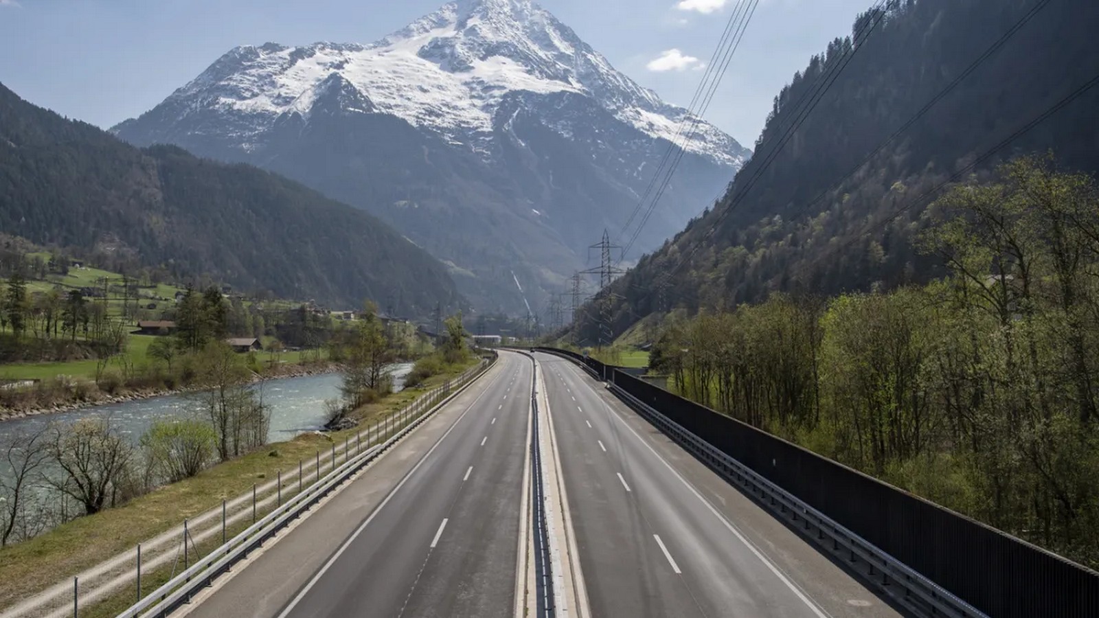 قواعد القيادة في سويسرا