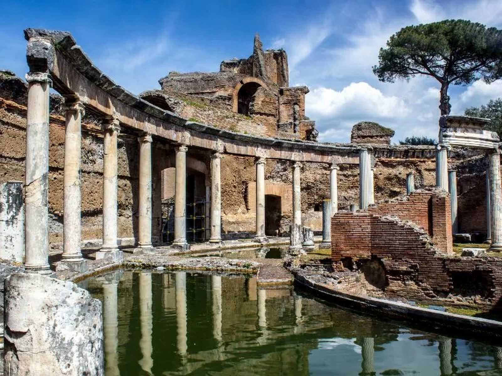 טיבולי – שרידי Villa Adriana בטיבולי, אחד האתרים הארכאולוגיים המרשימים ליד רומא