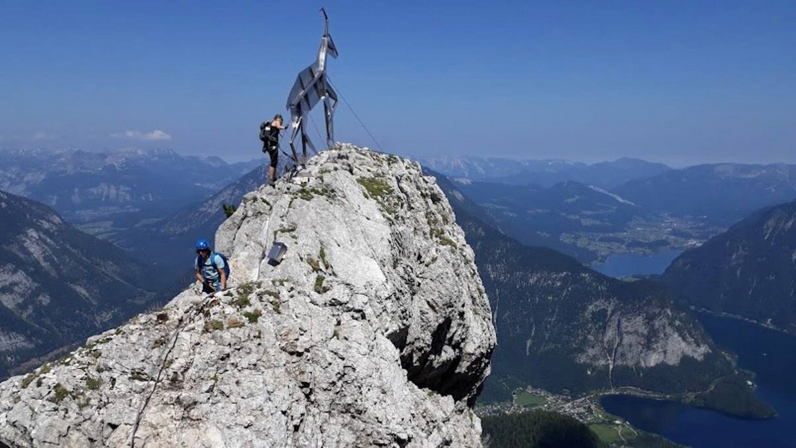 Five Fingers, Austria