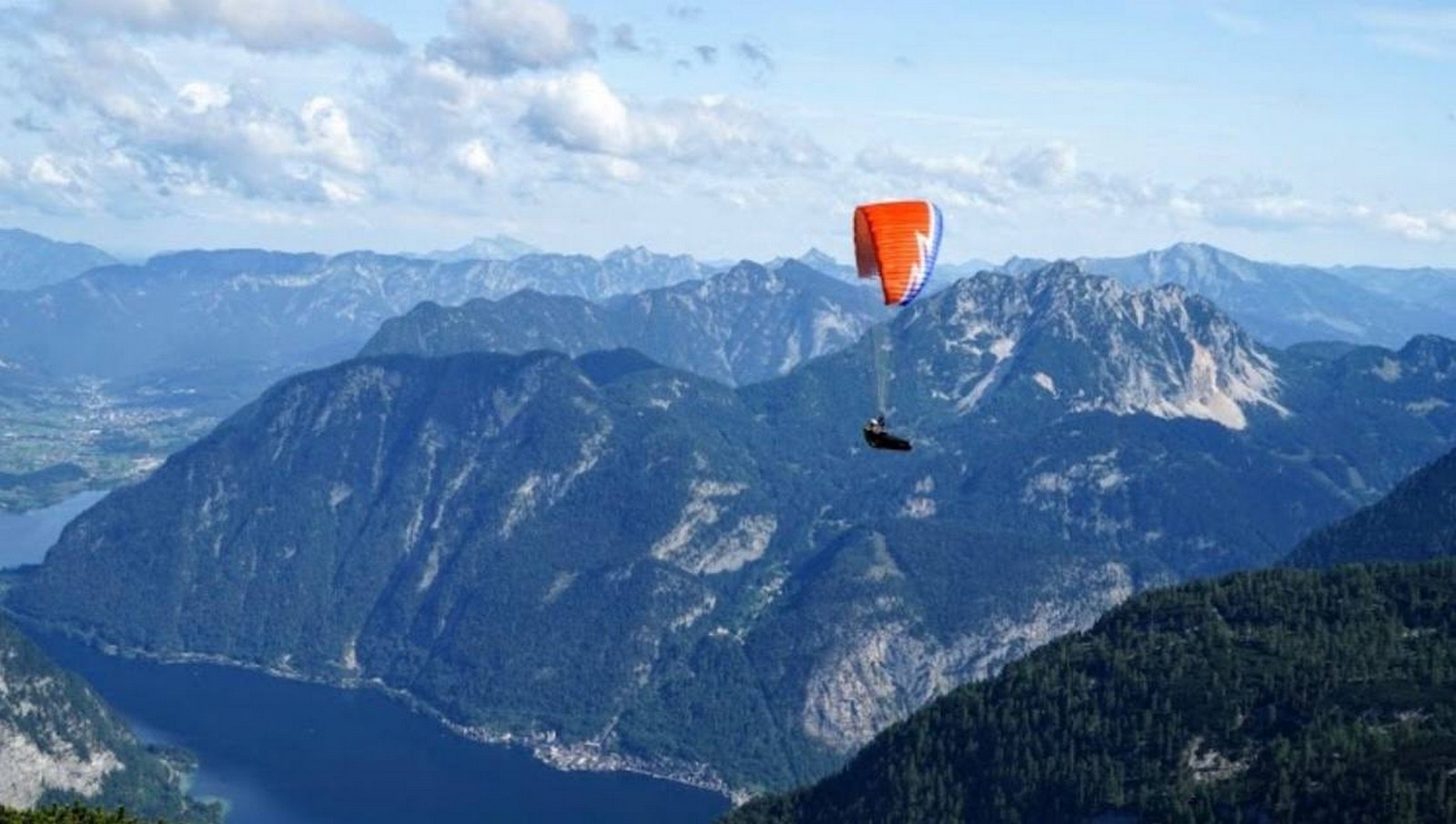 Five Fingers, Austria