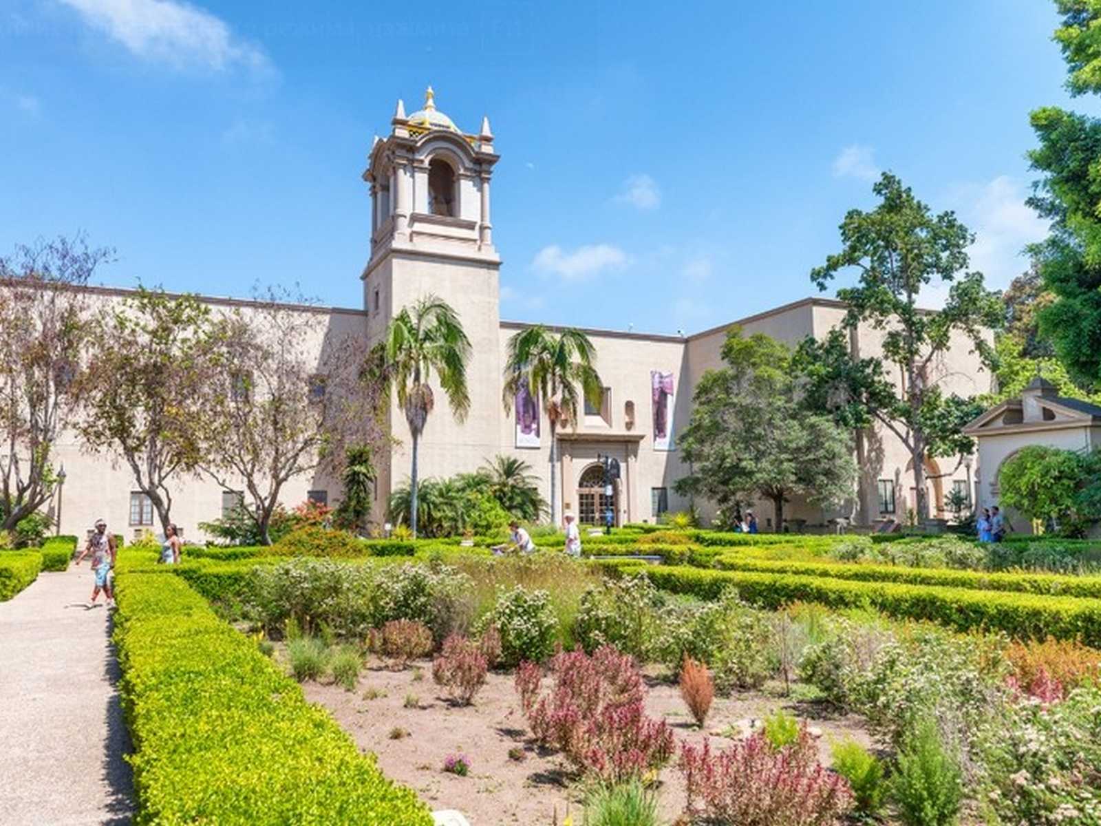 ארה"ב עם ילדים – גנים ומבנים היסטוריים בקליפורניה